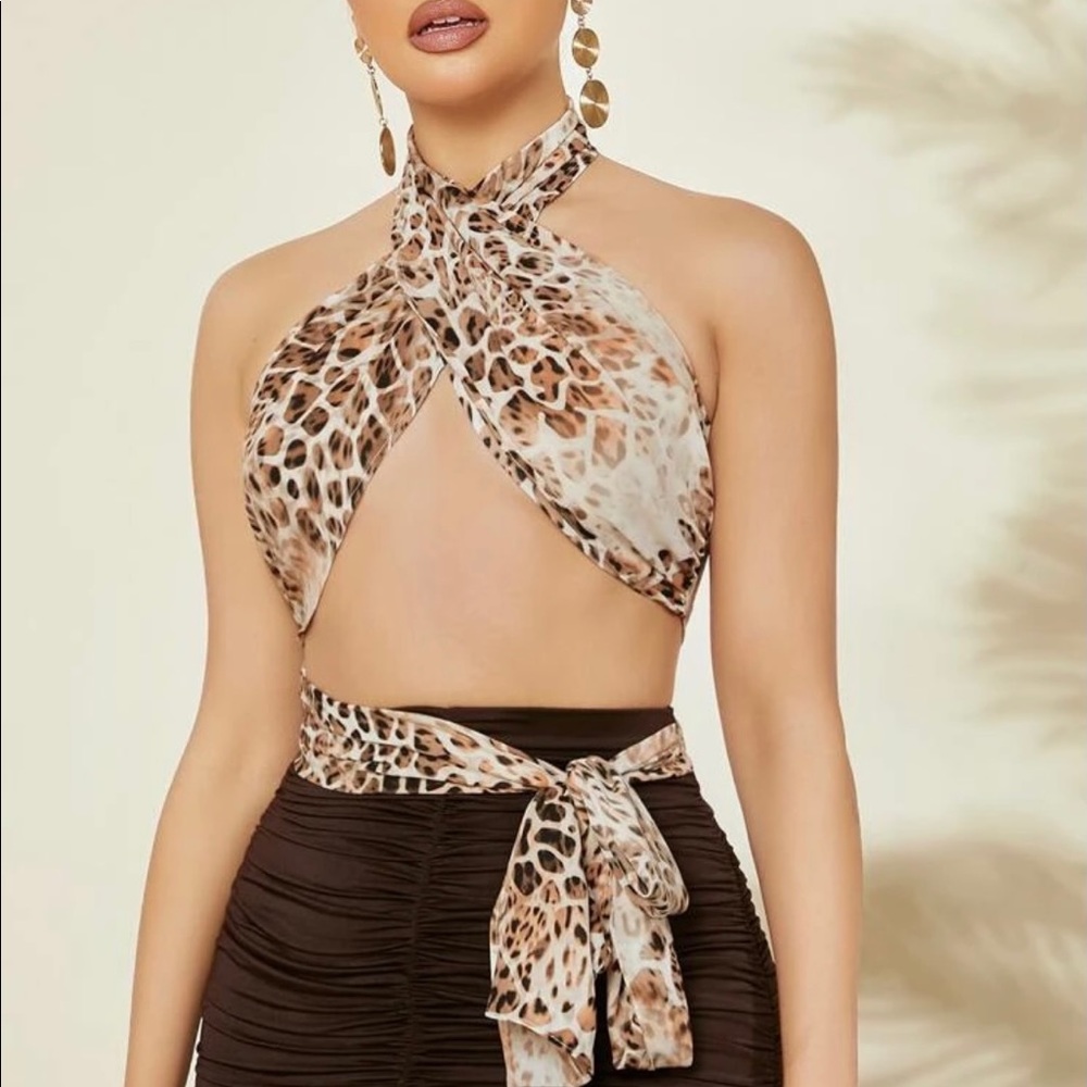 Leopard print halter front tie up crop top !